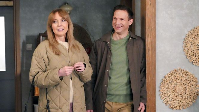 Barwy szczęścia odc. 3166. Agnieszka (Katarzyna Tlałka), Łukasz (Michał Rolnicki)