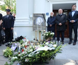 Upamiętnienie brutalnie zaatakowanej pracowniczki UW (8.05.2025)