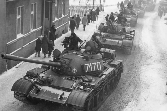 35 lat temu w Polsce wprowadzono stan wojenny. Jak wyglądało to w Poznaniu? [WIDEO]