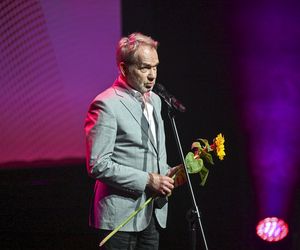 Gala Tofifest 2025 bez stylowych niespodzianek? Olśniewająca Warnke, Szapołowska znów w różowym futerku!