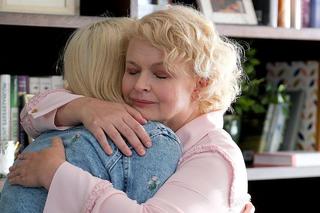 M jak miłość, odc. 1761. Ania (Gabriela Świerczyńska), Marta (Dominika Ostałowska)