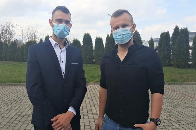 Kamil i Daniel - maturzyści z ZSP nr 3 w Siedlcach 