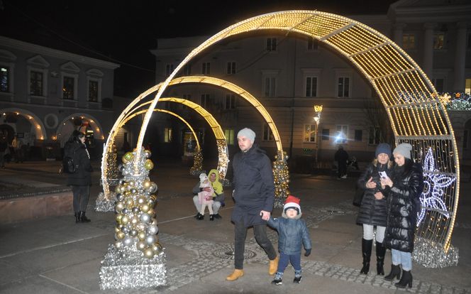 Świąteczne iluminacje 2024 w centrum Kielc