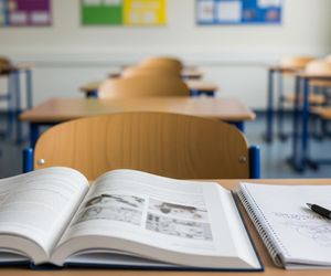 Próbne egzaminy 2026. Jak CKE szykuje grunt pod maturalne i ósmoklasistowe zmagania?