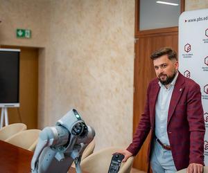 Czteronożny robot AI będzie uczył studentów Politechniki Bydgoskiej. Sami wymyślą, do czego może się przydać