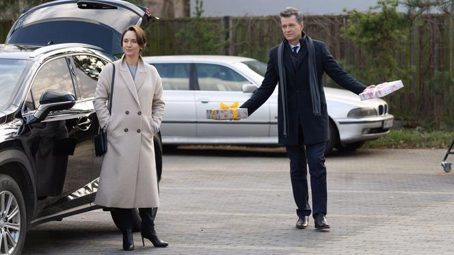 Na dobre i na złe odc. 797. Andrzej Falkowicz (Michał Żebrowski), Kasia Smuda (Ilona Ostrowska)