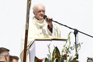 Ulicami przeszła centralna procesja Bożego Ciała. Wystrój ołtarzy nawiązuje do hasła „Wierzę w Kościół Chrystusowy”