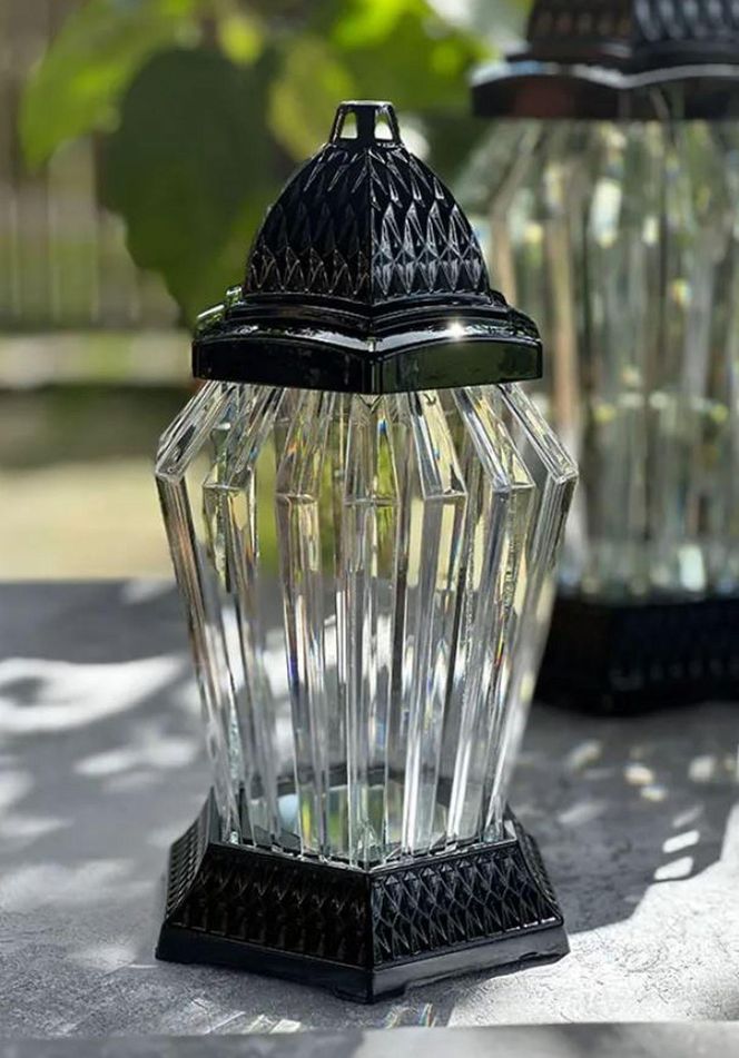 Dekoracja grobu w dobrym stylu – znicz Glamour 3.1 M, Fenix (oferowany na Zniczefenikx.pl)