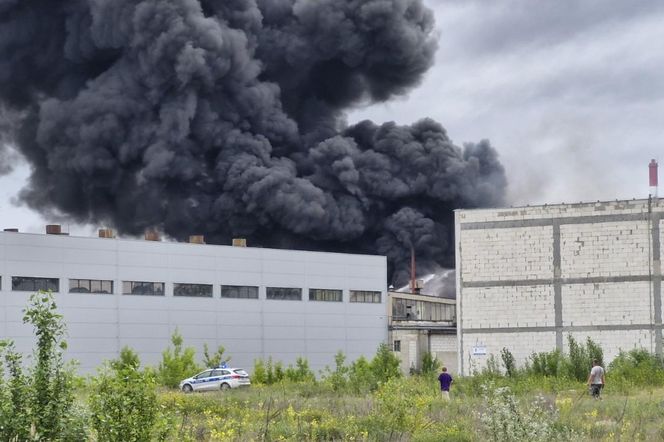 Kłęby dymu nad Toruniem. Groźny pożar