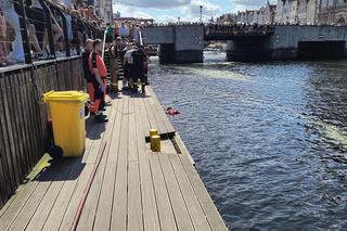 Tragedia na Motławie. Służby ruszyły na pomoc, nie żyje mężczyzna