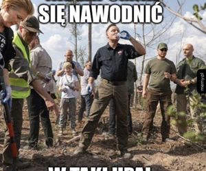 Ostatnie urodziny Andrzeja Dudy w Pałacu Prezydenckim. Jak internauci zapamiętali go jako głowę państwa? 