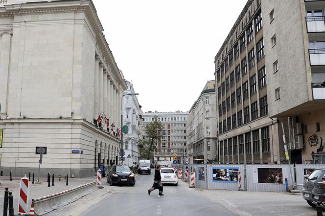 Turyści szukają śladów Chopina. Świat zjeżdża do nas na koncerty, a tu wszystko rozkopane!