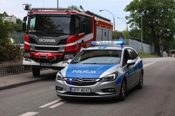 Wstrząs w kopalni Rydułtowy. Jeden górnik transportowany na powierzchnię, akcja przerwana