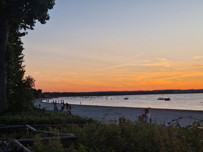 To już koniec sezonu nad morzem? Plaża opustoszała!