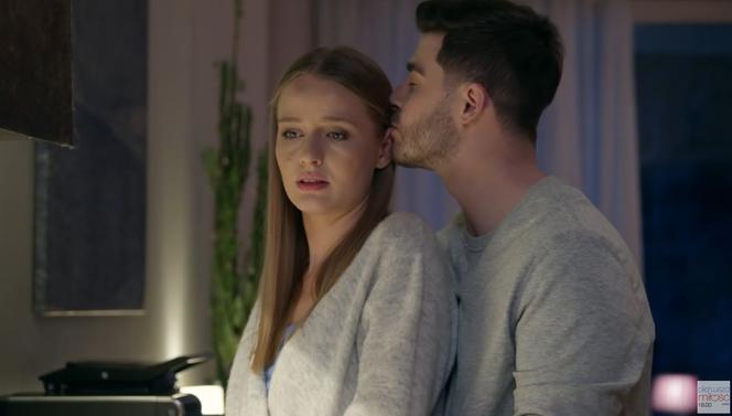 Pierwsza miłość. Kacper (Damian Kulec), Weronika (Dominika Kryszczyńska)