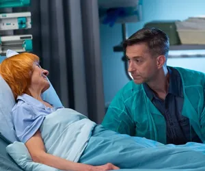 Na dobre i na złe, odcinek 859: Powrót Marcina w dramatycznych okolicznościach! Gosposia Molendy dostanie zawału przez Ritę - ZDJĘCIA