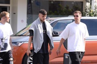 Piłkarze na spacerze