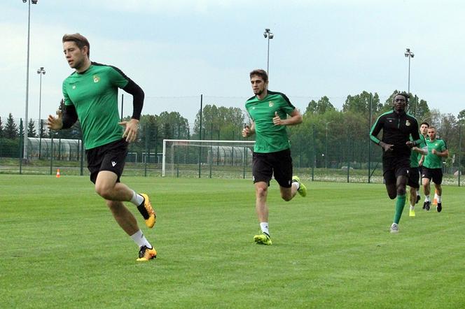 Operacja Sandecja rozpoczęta! Piłkarzy GKS-u Bełchatów czeka też kolejny test na koronawirusa