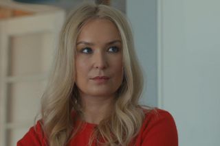 Barwy szczęścia, odcinek 3242. Karolina (Marta Dąbrowska)