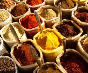 Oto 7 najzdrowszych przypraw świata. Poznaj ich właściwości lecznicze