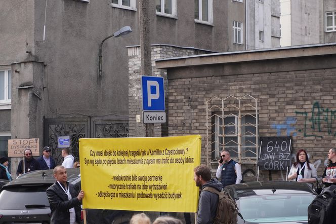 Protest rodziców i dziadków w Warszawie (7.03.2025)