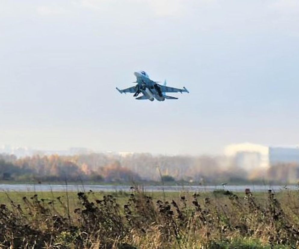 Kolejne bombowce Su-34 opuściły fabrykę w Irkucku. To czwarta dostawa dla sił zbrojnych Rosji