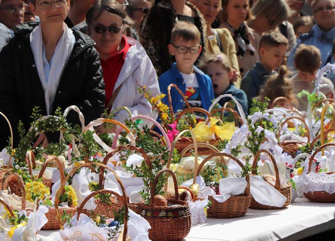 Wielkanoc 2019 - Jak wyglądają święta Wielkanocne, ile pracy zostało i co znalazło się w koszyczku - odpowiadają torunianie! [AUDIO GALERIA]