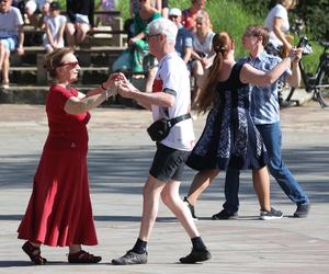 Potańcówka w Parku Śląskim ZDJĘCIA