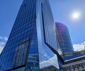 Wieżowiec The Bridge w Warszawie