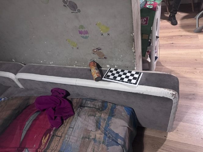 Roczny niemowlak w szpitalu, 8-latek w pieczy zastępczej. Matka zniknęła na 3 dni