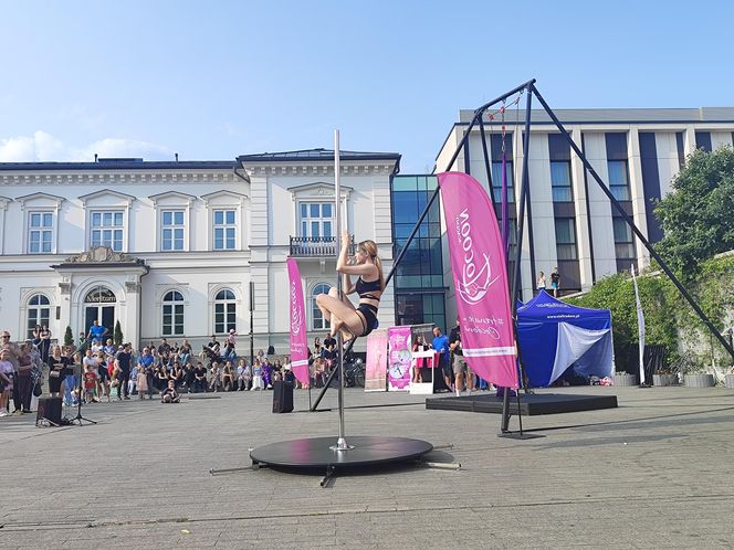 XIV Międzynarodowy Festiwal Artystów Ulicznych i Precyzji