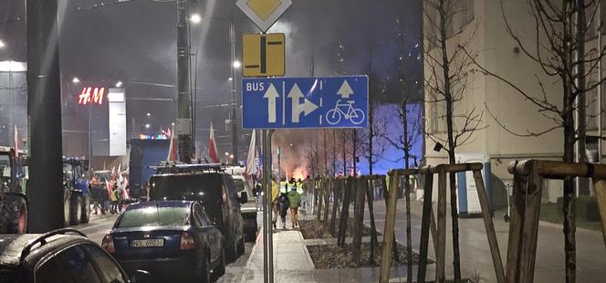 Protest rolników w Olsztynie 21 lutego. Co dzieje się w centrum?