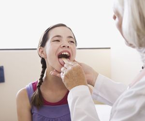 Migdałki: wycinać czy nie?