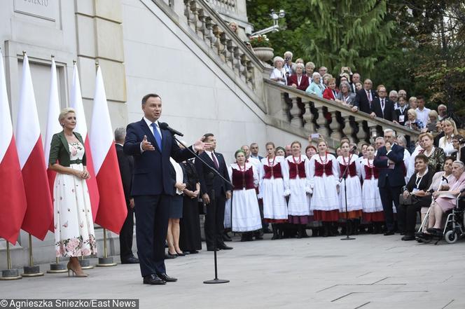 Dudowa i Tusk wspierają Owsiaka.