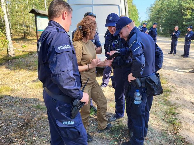 Tajemniczy biały bus stoi za zaginięciem Jowity Zielińskiej?! Przerażające informacje. "Był widziany w dniu zniknięcia 30-latki"