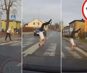 Szok. To co zrobił pieszy zaskoczyło kierowców. Na koniec były brawa.