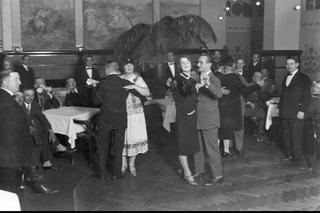 Tak się kiedyś bawiło w Polsce [GALERIA]