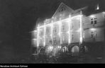Hotel Bristol przed wojną. Bywały tu elity