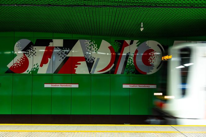 Stadion Narodowy - stacja metra M2 w Warszawie