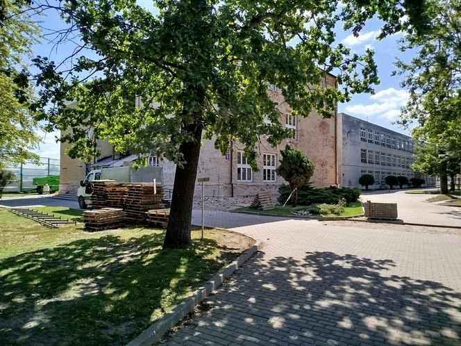 Budynek B Siedleckiej "Piątki" zostanie docieplony i odnowiony od zewnątrz