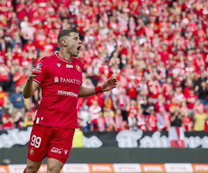 To tam wybiera się Imad Rondić. Widzew traci gwiazdę, ale zalicza transferowy rekord w XXI wieku