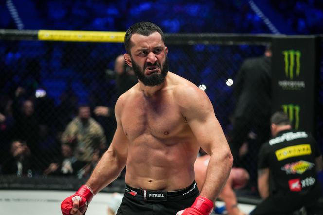 Mamed Khalidov rozbił Mariusza Pudzianowskiego na KSW 77 