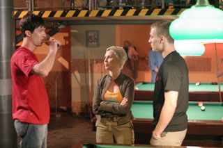 Pawła Krzyżanowskiego z Pierwszej miłości grał Mikołaj Krawczyk. Nie wszyscy wiedzą, że wcześniej w tę postać wcielał się inny, uwielbiany aktor!