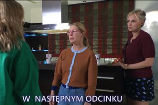 Na Wspólnej odc 4051. Renata (Marta Jankowska), Monika (Sylwia Gliwa), Nina (Liliana Jakubowska)