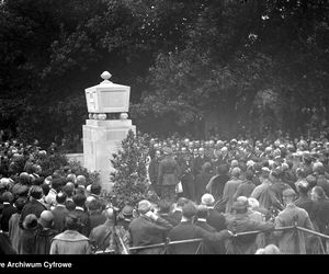 Dzień Wszystkich Świętych w Krakowie w latach 1925-1935