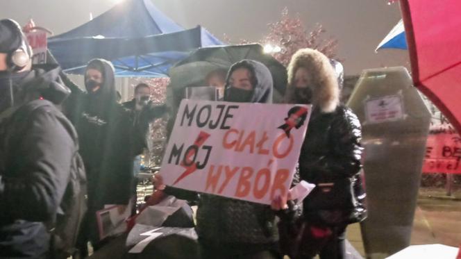 Protest kobiet w Szczecinie - 30.10.2020