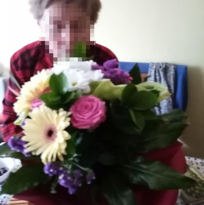 Zabiła matkę, dźgała nożem ojczyma
