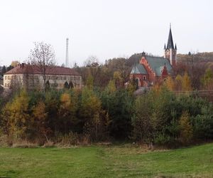 To jedna z najstarszych wsi w Małopolsce. Jest nazywana polskim Lourdes
