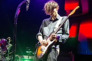 Josh Klinghoffer spowodował wypadek ze skutkiem śmiertelnym? Były gitarzysta Red Hot Chili Peppers zawarł ugodę i nie trafi do więzienia