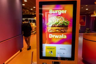 Taki widok na premierze Burgera Drwala w McDonalds. Wielkie zaskoczenie.